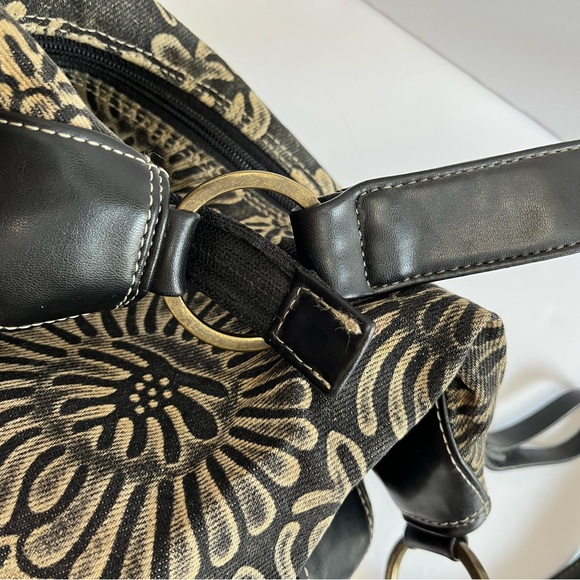 Nine West Brown And Gold Flower Patterned Shoulder Bag. 100% Cotton/Faux Leather - Picture 5 of 9